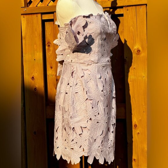 🆕 SAYLOR x FREE PEOPLE 🧿 NWOT Dahlia Lace Off Shoulder Tie Mini Dress - Sz S - Picture 9 of 16